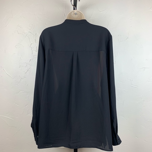 INC geometric snake print tab sleeve tunic - Picture 2 of 8